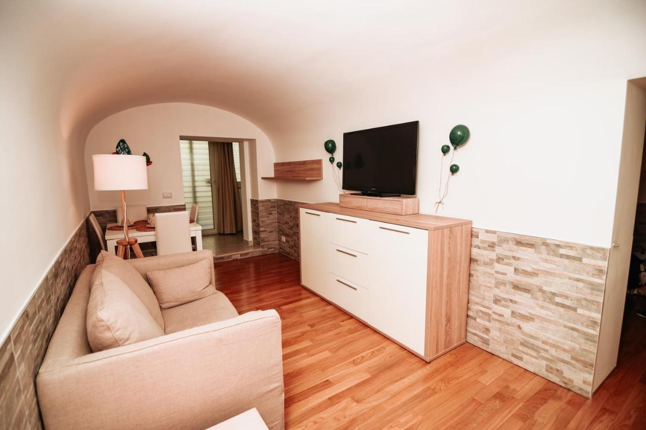 Casali - Apulian Charming Apartment Bari Exterior photo
