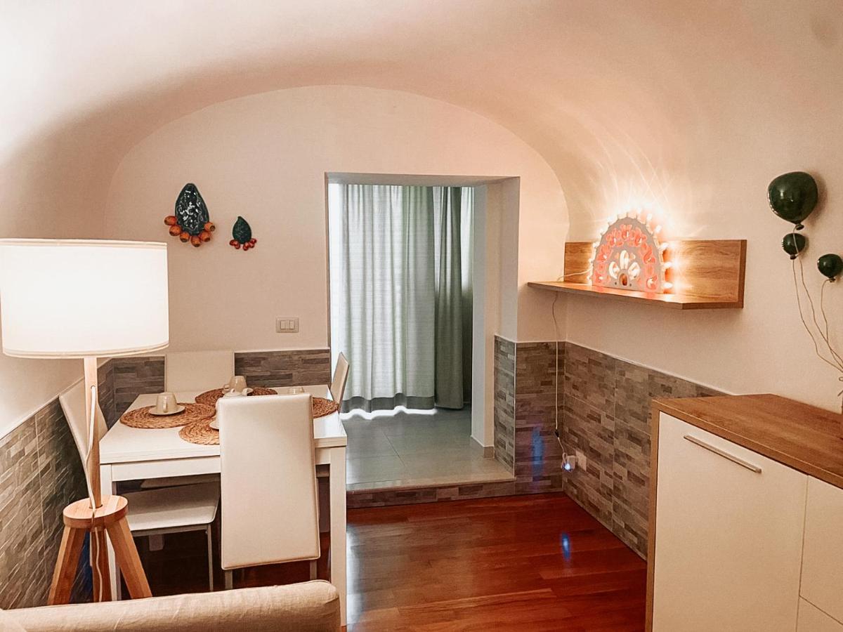 Casali - Apulian Charming Apartment Bari Exterior photo
